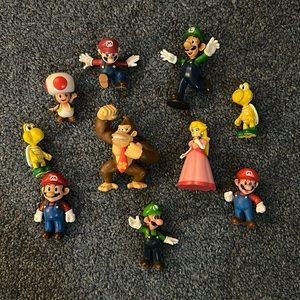 Mario Bros Figurines